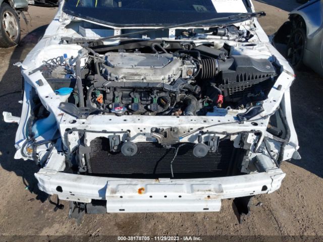 1HGCT2B0XHA003430 Honda Accord Touring V6
