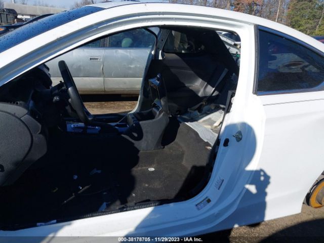 1HGCT2B0XHA003430 Honda Accord Touring V6