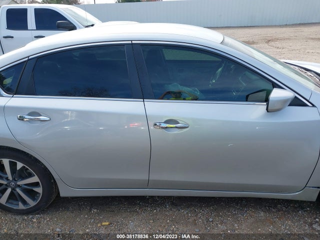 Nissan Altima 2.5 Sr 2016 1N4AL3AP7GC291605 Image 14