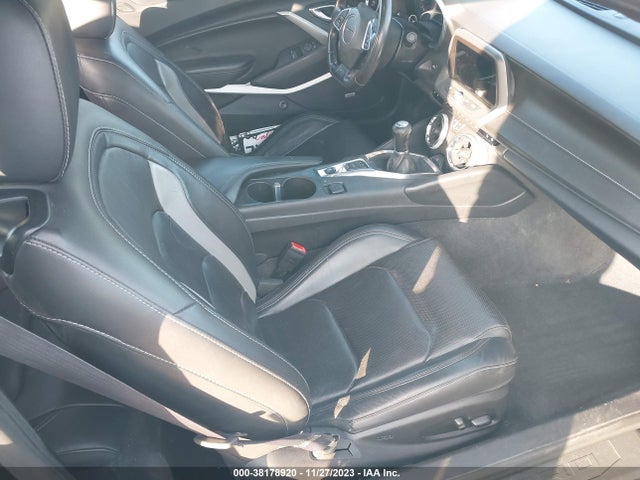 Chevrolet Camaro 2lt 2017 1G1FC1RSXH0190471 Image 5