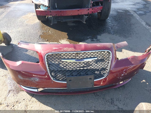 Chrysler 300 Touring 2019 2C3CCAAG3KH738948 Image 12