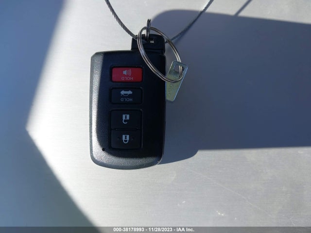 Toyota Corolla Xse 2017 5YFBURHE6HP654603 Image 11