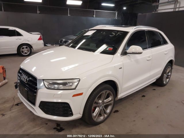 WA1GFCFS5GR000356 Audi Q3 2.0t Premium Plus