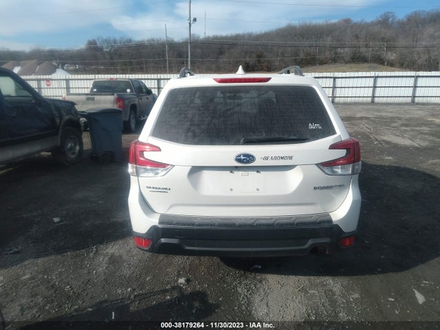 2019 SUBARU FORESTER VIN: JF2SKACC3KH422185