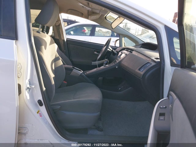 Toyota PRIUS PLUG-IN 2015 JTDKN3DP4F3070644 Image 5
