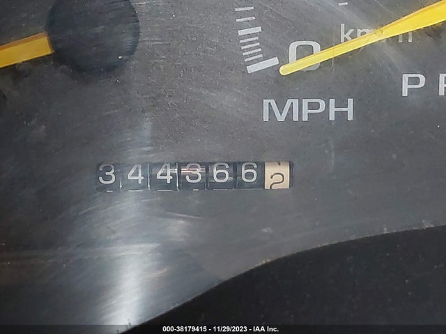 1998 GMC SIERRA 2500 HD SL VIN: 1GTGK29R2WE549328