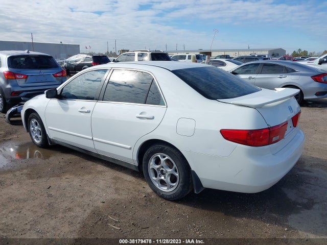 2005 HONDA ACCORD 2.4 LX VIN: 3HGCM56445G709897