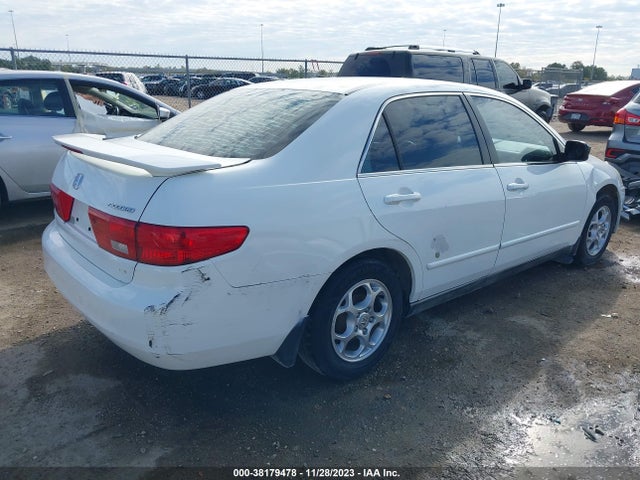 2005 HONDA ACCORD 2.4 LX VIN: 3HGCM56445G709897
