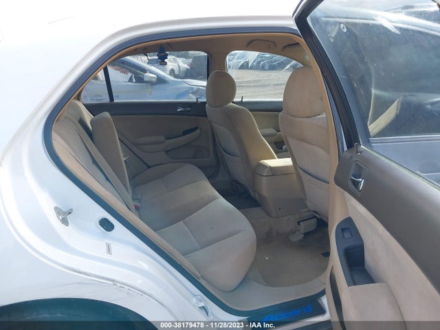 2005 HONDA ACCORD 2.4 LX VIN: 3HGCM56445G709897