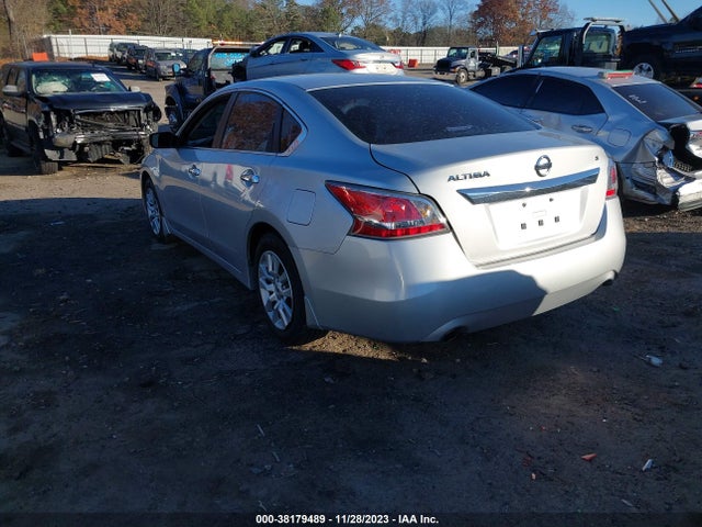 2015 NISSAN ALTIMA 2.5 S VIN: 1N4AL3AP3FN304899