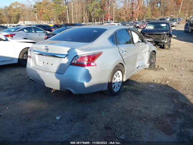 2015 NISSAN ALTIMA 2.5 S VIN: 1N4AL3AP3FN304899
