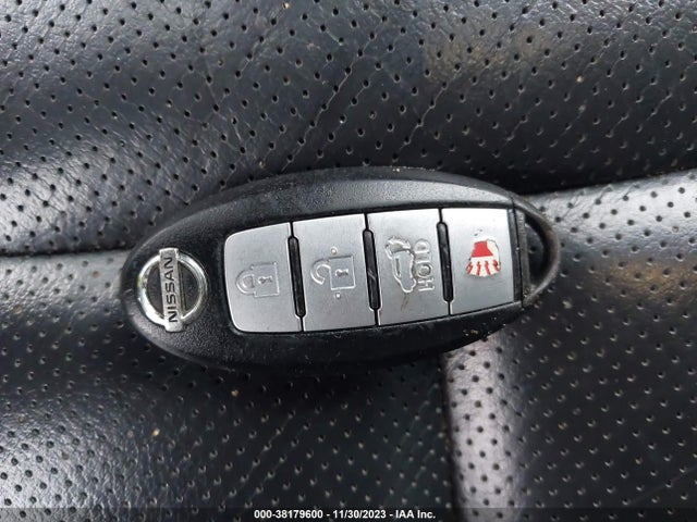 2015 NISSAN ROGUE SL VIN: 5N1AT2MT9FC776108