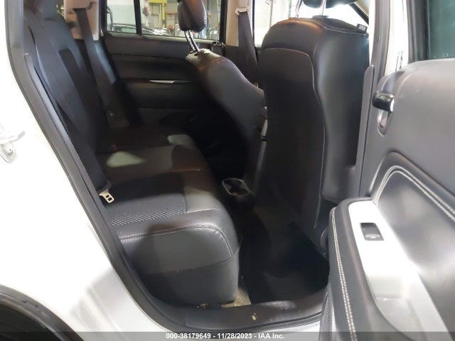 Jeep Compass Latitude 2016 1C4NJCEA9GD766821 Image 8