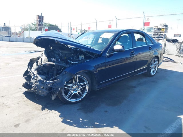2008 MERCEDES-BENZ C 300 SPORT/LUXURY/ VIN: WDDGF54X18F070834