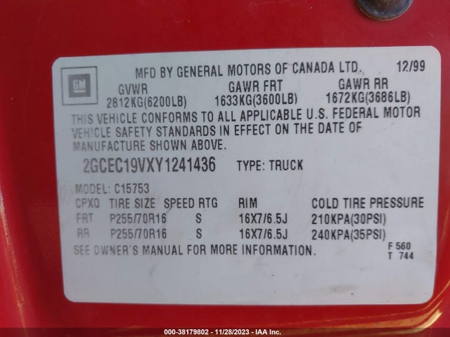 2000 CHEVROLET SILVERADO 1500 LS VIN: 2GCEC19VXY1241436