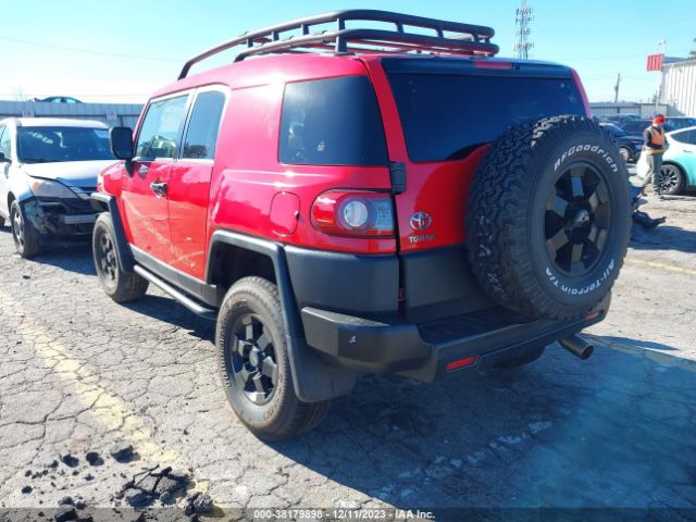 2012 TOYOTA FJ CRUISER JTEBU4BF3CK131904 Photo 2