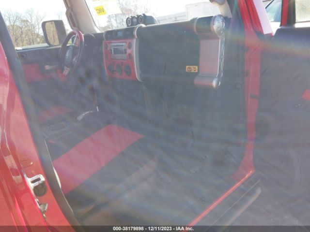 2012 TOYOTA FJ CRUISER JTEBU4BF3CK131904 Photo 4
