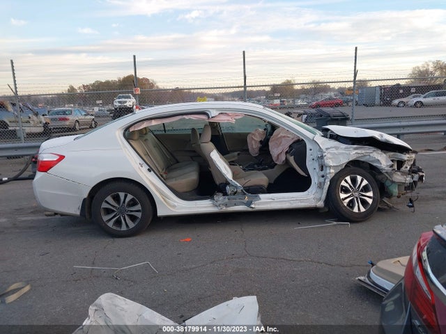 Honda ACCORD LX 2015 1HGCR2F35FA213868 Image 13