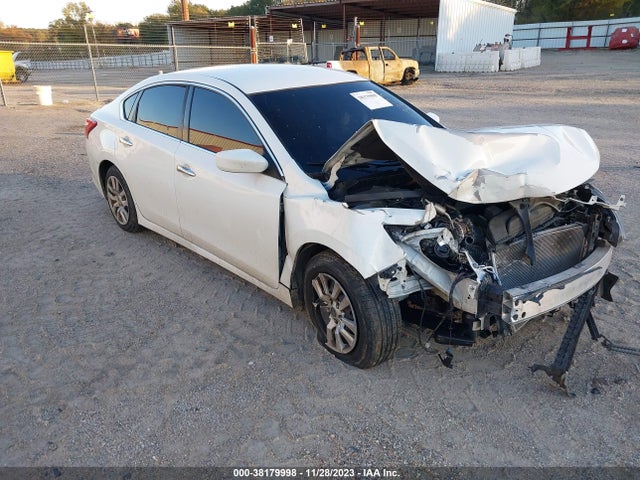 Nissan Altima 2.5 S 2016 1N4AL3AP7GC242761 главное изображение