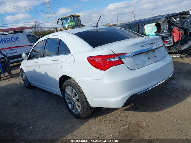 1C3CCBBB2EN168610 Chrysler 200 Touring
