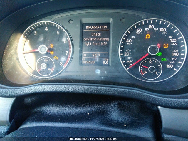 1VWBT7A3XEC047492 Volkswagen Passat 1.8t Se