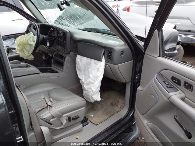 2005 GMC YUKON SLT VIN: 1GKEC13T05R216043