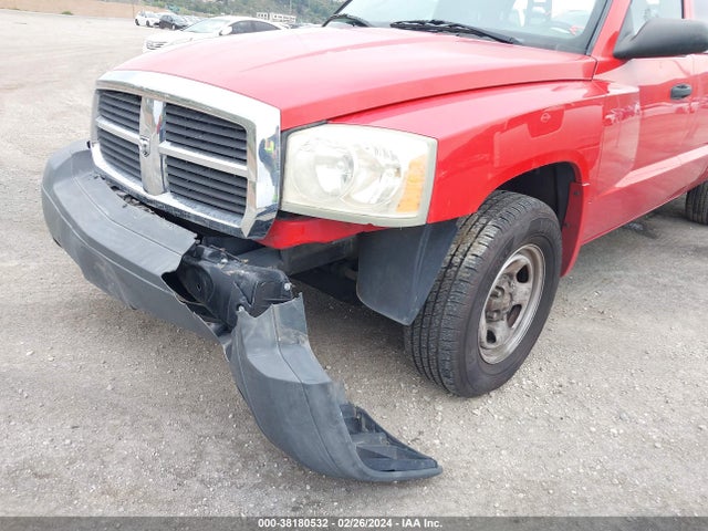 2005 DODGE DAKOTA ST VIN: 1D7HE22KX5S205633