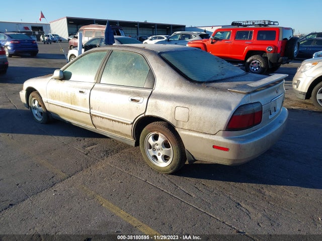 Продаж на аукціоні авто 1997 Honda Accord Sdn Special Edition, vin: 1HGCD5600VA163403, номер лоту: 38180595