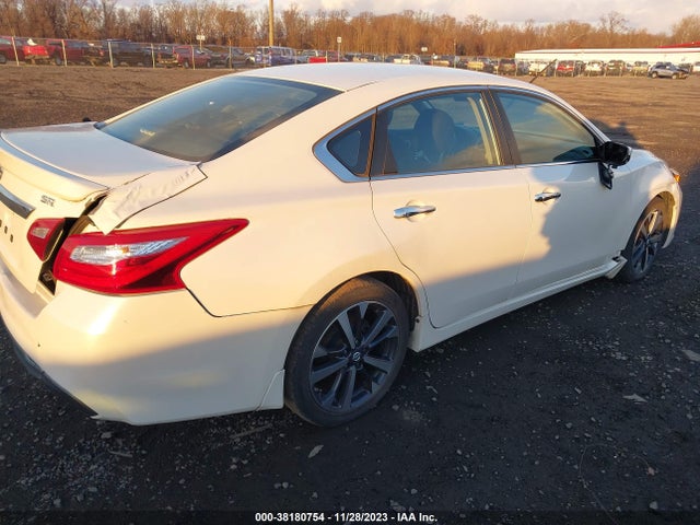 2016 NISSAN ALTIMA 2.5 SR VIN: 1N4AL3AP9GC288933