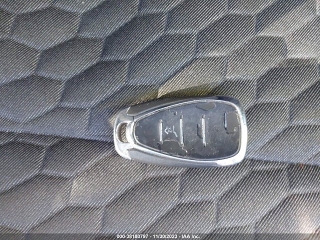 Chevrolet EQUINOX LT 2018 3GNAXSEV3JL315399 Image 11