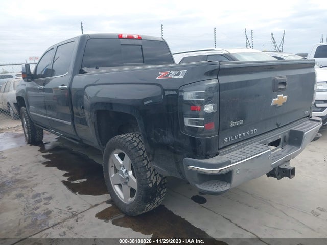 2015 CHEVROLET SILVERADO 2500HD LTZ VIN: 1GC1KWE80FF656138