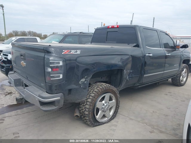 2015 CHEVROLET SILVERADO 2500HD LTZ VIN: 1GC1KWE80FF656138