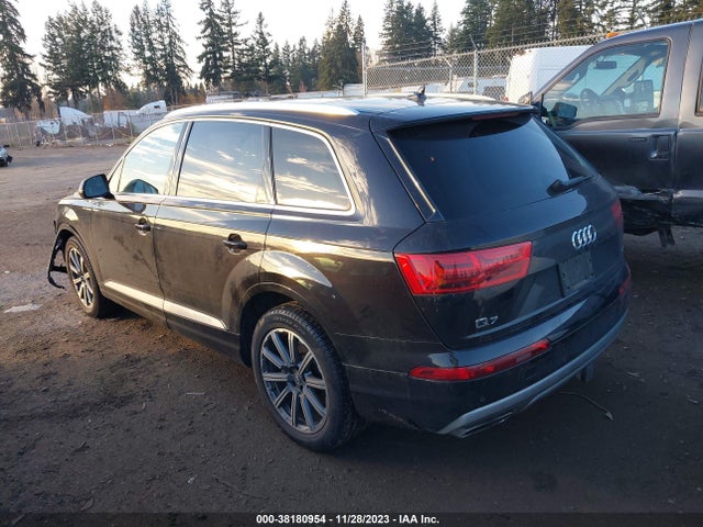 WA1LHAF72JD036146 Audi Q7 2.0t Premium