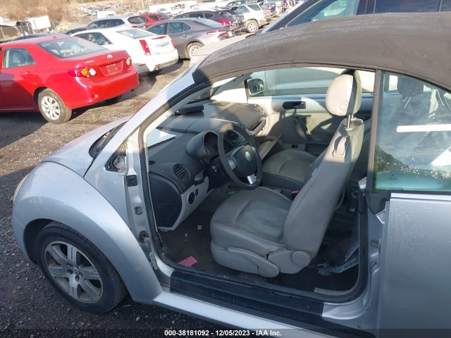 2006 VOLKSWAGEN NEW BEETLE 2.5 VIN: 3VWRF31Y66M314234