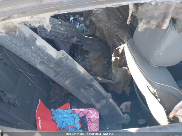 Chevrolet Impala Premier 2019 1G1105S3XKU133104 Image 8