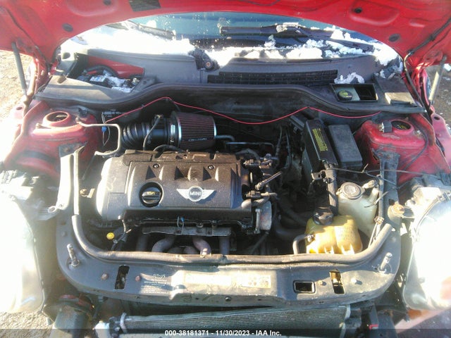 2008 MINI COOPER WMWMF33598TU64632 Photo 9