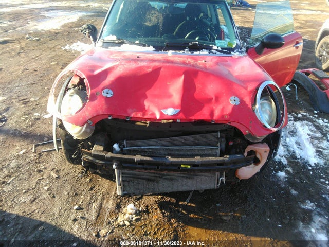 2008 MINI COOPER WMWMF33598TU64632 Photo 5
