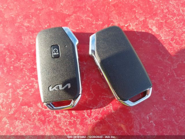 5XYRL4LC3NG123319 KIA SORENTO S