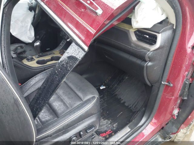 1GKKNXLS1KZ133823 GMC Acadia Denali