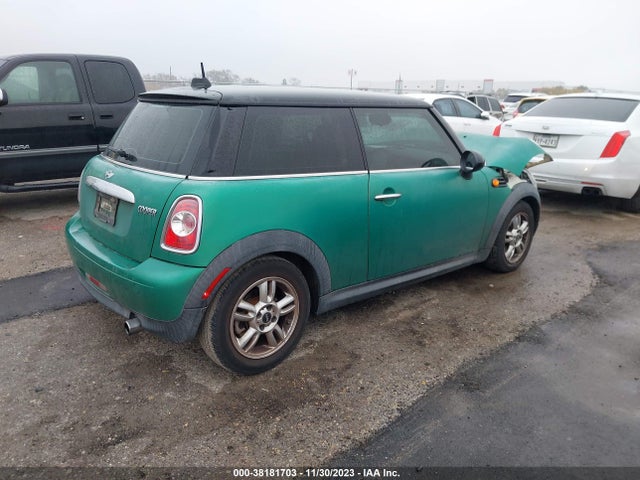 2013 MINI HARDTOP WMWSU3C56DT686519 Photo 3