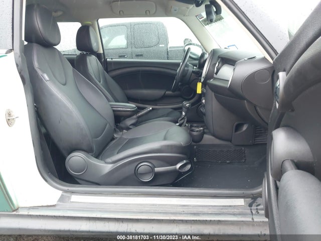 2013 MINI HARDTOP WMWSU3C56DT686519 Photo 4