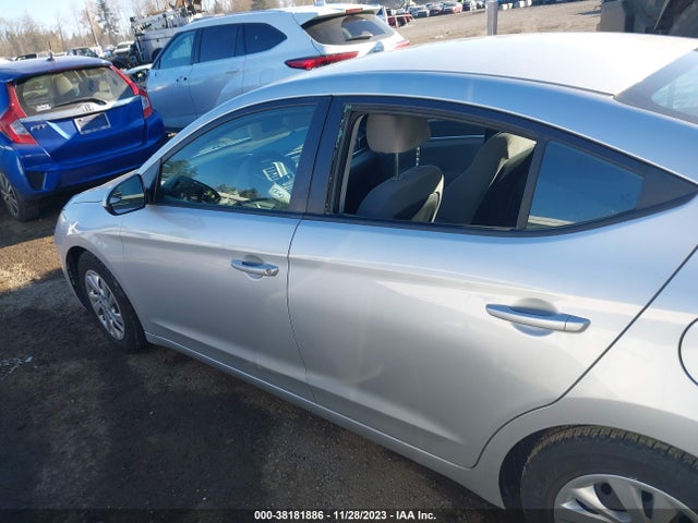 2019 HYUNDAI ELANTRA SE VIN: 5NPD74LFXKH490456