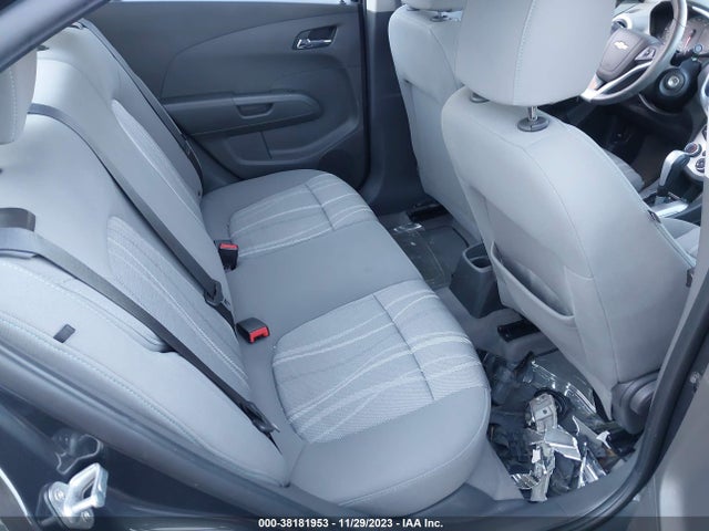 Chevrolet Sonic Lt Auto 2019 1G1JD5SB4K4109148 Image 8