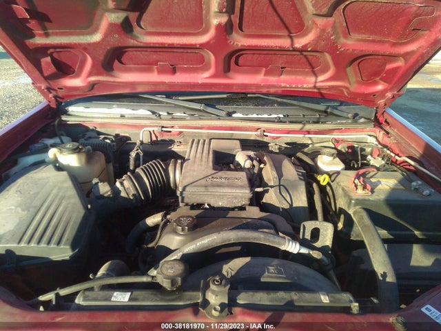 2005 CHEVROLET COLORADO LS VIN: 1GCDT136758157564