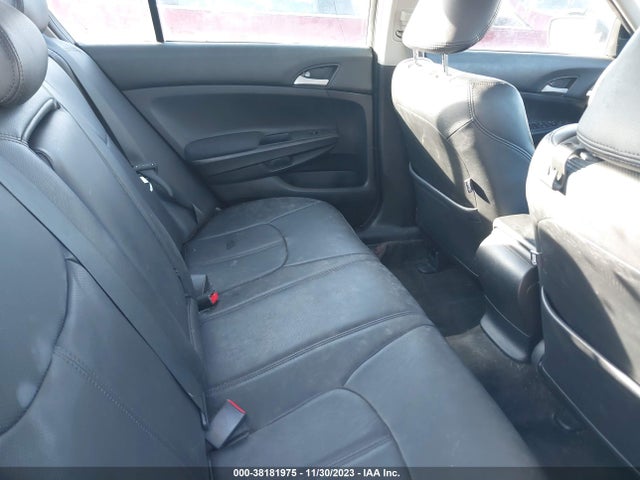 2012 HONDA ACCORD 2.4 SE VIN: 1HGCP2F68CA093902