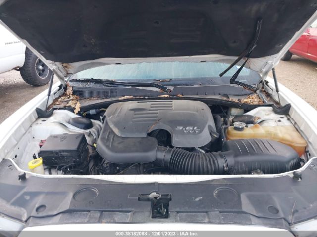 2C3CDXBG0EH210173 Dodge Charger Se