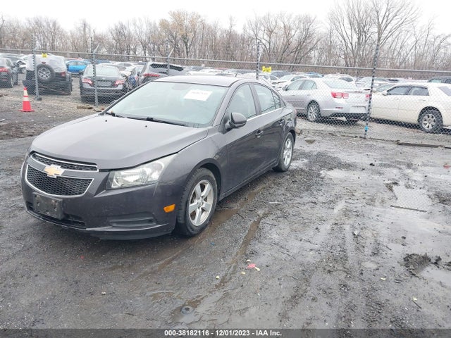 Chevrolet Cruze 1lt 2014 1G1PC5SBXE7450540 Image 2