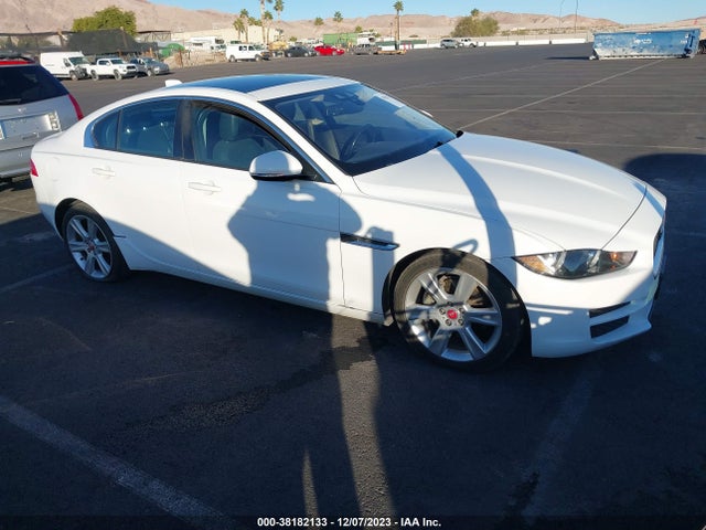 2017 JAGUAR XE SAJAD4BN0HA968728 Photo 0