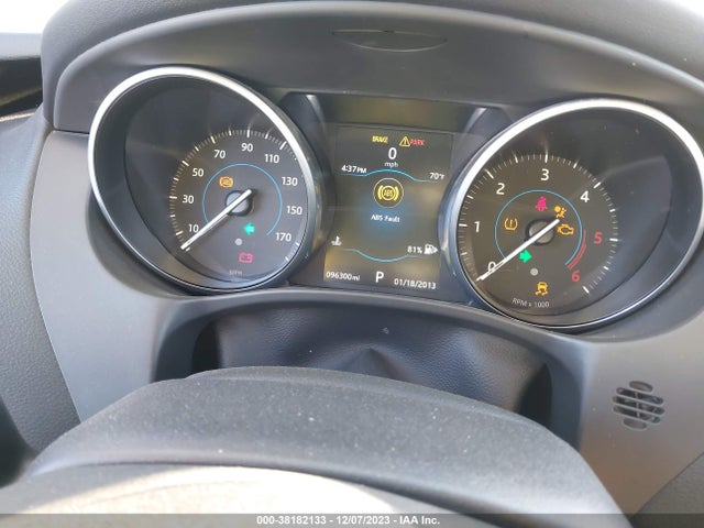 2017 JAGUAR XE SAJAD4BN0HA968728 Photo 6