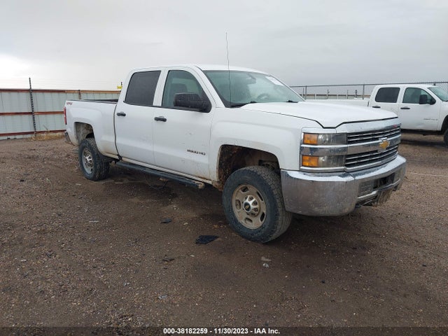 2018 1GC1KUEG2JF236479 main image